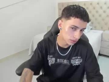 Freechat jhoanleandro on Chaturbate