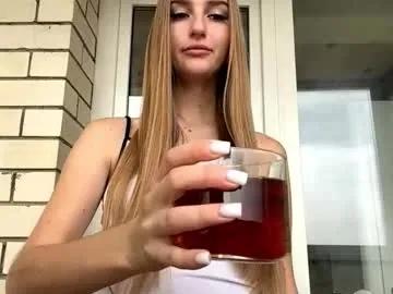 Freechat jinnyjaquins on Chaturbate