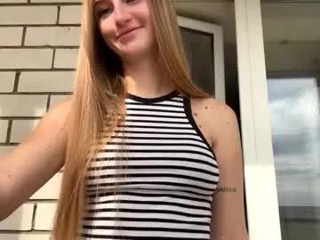 Freechat jinnyjaquins on Chaturbate