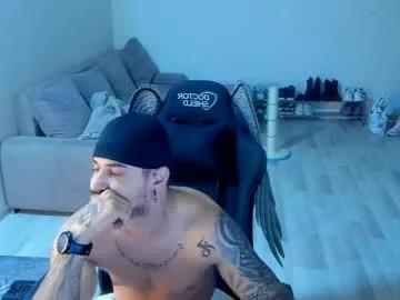 jonnyporn1 on Chaturbate 