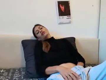 Freechat karladreamssex on Chaturbate