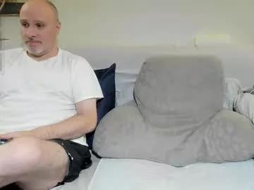 Freechat kurvykandie on Chaturbate