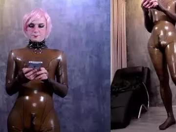 Freechat latexirime on Chaturbate