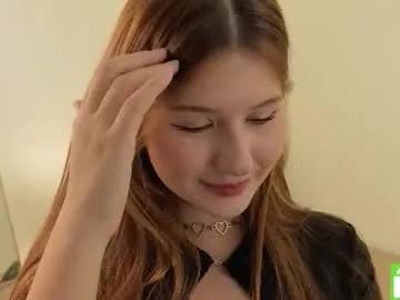 Freechat leslie__williams on Chaturbate