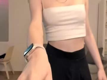 lillllos on Chaturbate 