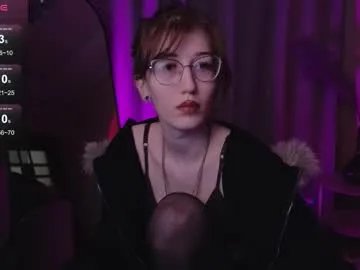 Freechat lissaros on Chaturbate