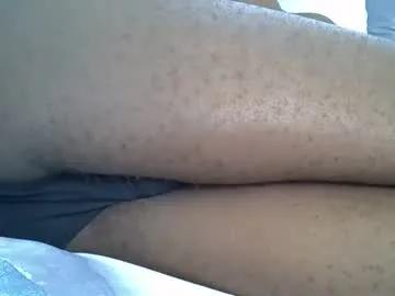 Freechat lunalove22_ on Chaturbate