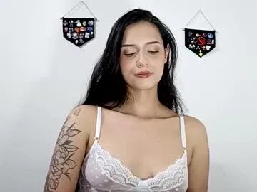 Freechat lyla205 on Chaturbate