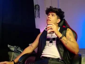 Freechat lylebennett_ on Chaturbate