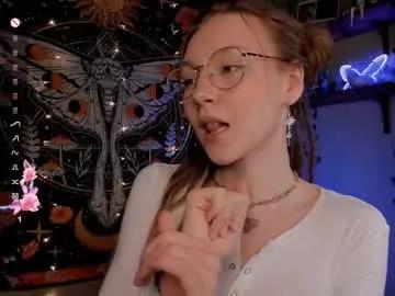 Freechat lyra_thenymph on Chaturbate