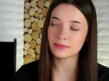 Freechat maidabuoy on Chaturbate