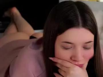 Freechat maidabuoy on Chaturbate