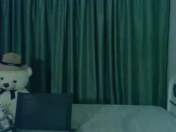 Freechat mariettee on Chaturbate