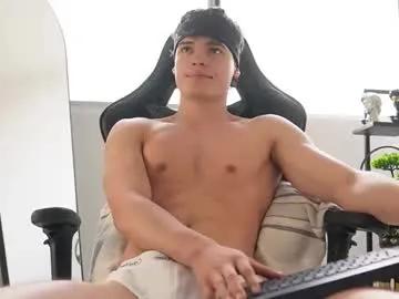 Freechat max_cortes1_ on Chaturbate