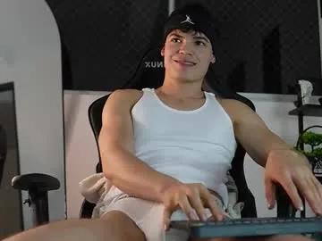 Freechat max_cortes1_ on Chaturbate