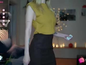 Freechat mel_collins on Chaturbate