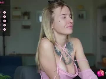 Freechat mel_collins on Chaturbate