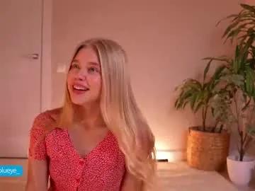 miablueye — Anal with fuckmachine [4428 tokens left] #new #teen #18 #flexible #smalltits