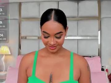 Freechat miaebony_ on Chaturbate