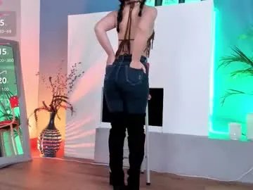 Freechat mila_shay on Chaturbate