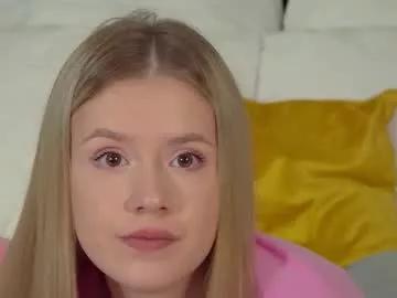 Freechat milanabalmain on Chaturbate