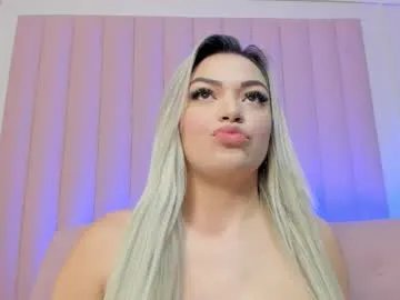 Freechat milaowens on Chaturbate