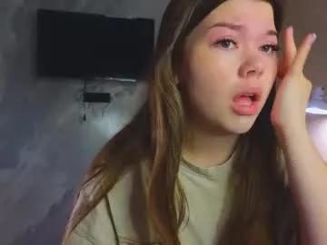 miss_bubbles — GOAL: Glitter on my boobs! [0 tokens remaining] Naked in private show! #bigboobs #ahegao #natural #18 #young