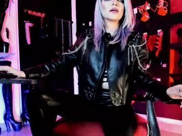 missdarklady on Chaturbate