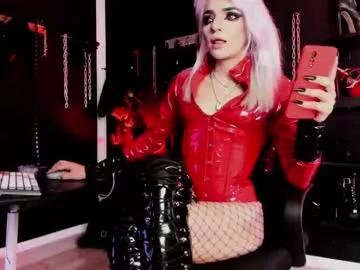 missdarklady on Chaturbate