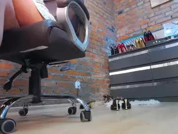 Freechat mistress_milana_ on Chaturbate