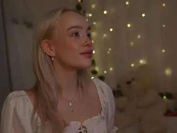 Freechat mother__of__dragons on Chaturbate