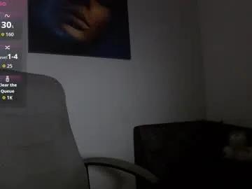 Freechat natashaboobs on Chaturbate