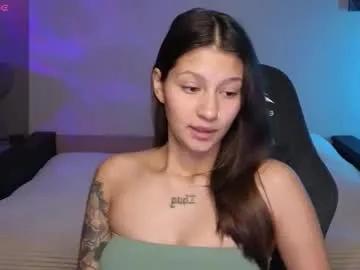 Freechat nikolgoldy on Chaturbate