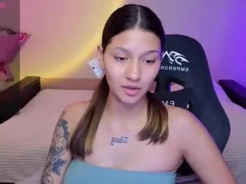 Freechat nikolgoldy on Chaturbate