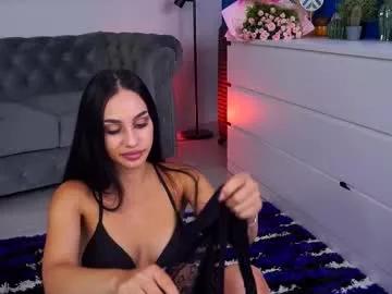 Freechat ninasolenne on Chaturbate