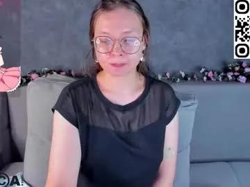 noora_moore on Chaturbate 