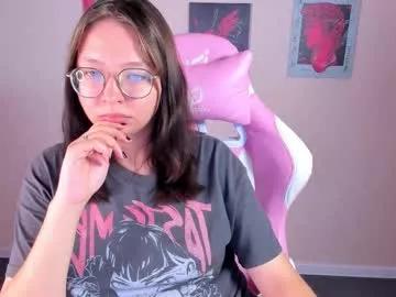 noora_moore on Chaturbate 
