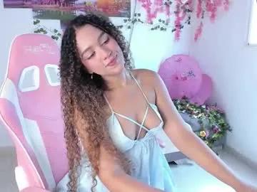 Private odette_ornela on Chaturbate