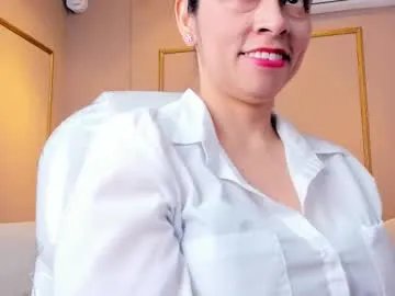 Freechat perlapreciosa on Chaturbate
