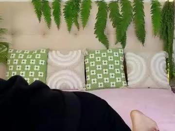 Freechat pinkadele on Chaturbate
