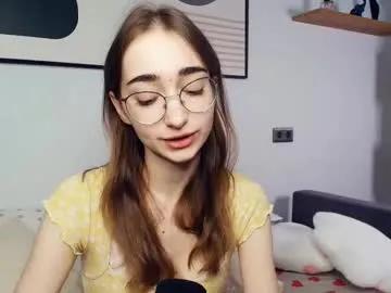 polly_bee on Chaturbate 