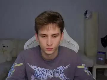 pupsenish on Chaturbate 