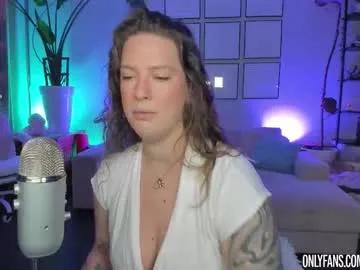 rach_oneill — /menu favs 20/130/202/1234 - Goal: shenanigans #natural #feet #hotwife #bigass #brunette