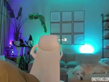 rach_oneill on Chaturbate