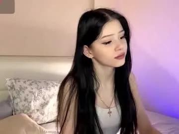 randiburt — GOAL: ride pillow [344 tokens remaining] im Luna  #bigboobs #teen #18 #bigass #cute