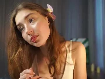 rosellegaeta — Hello i`m Elsa, i`m #18 #teen #new #shy #natural   goal: eye contact + lip biting [44 tokens remaining]