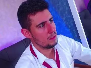 ryan_evanns on Chaturbate