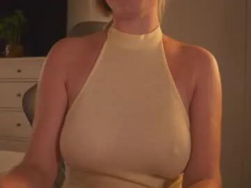 saltedhoney on Chaturbate