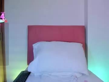 Freechat samanthaheinz on Chaturbate