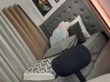 Freechat saucybrattgirlx on Chaturbate